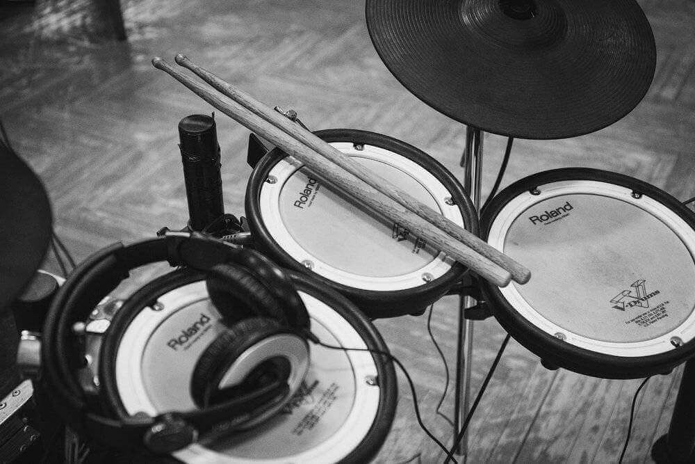 electronic drum kit image